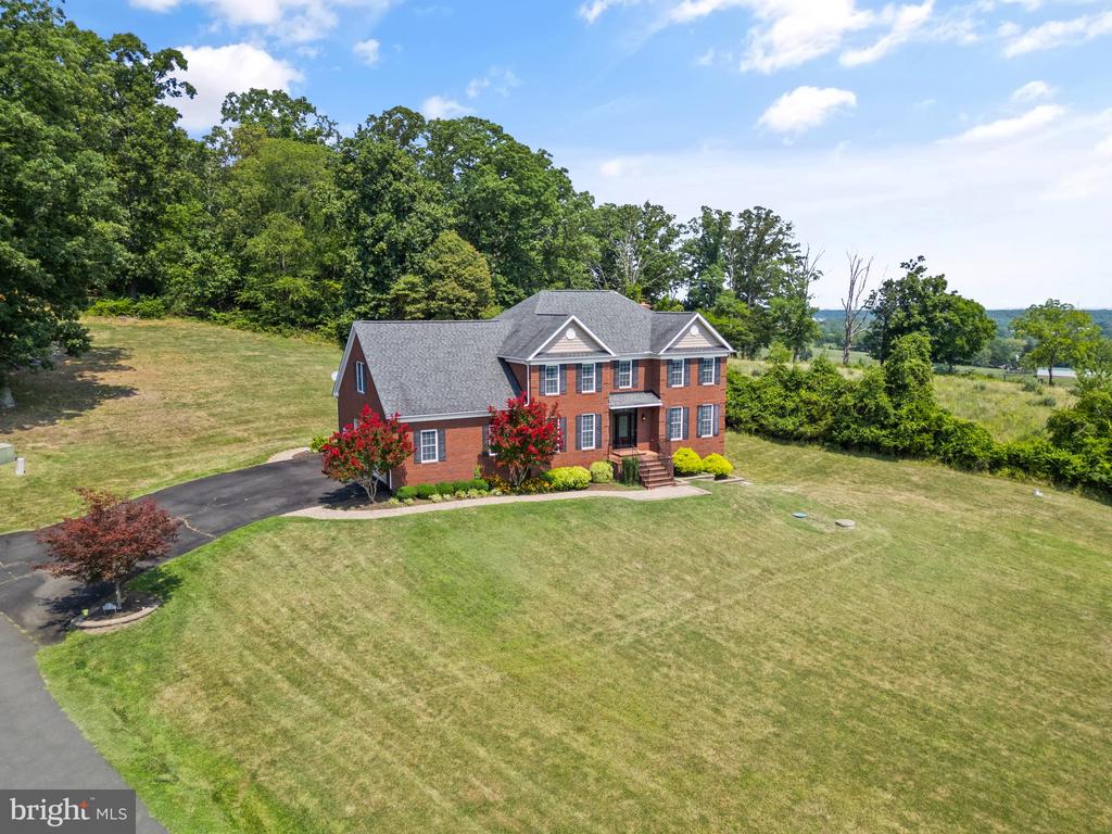 6451 EMILY ANNE COURT