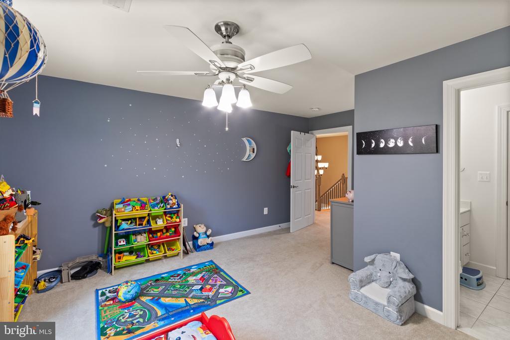 6451 EMILY ANNE COURT