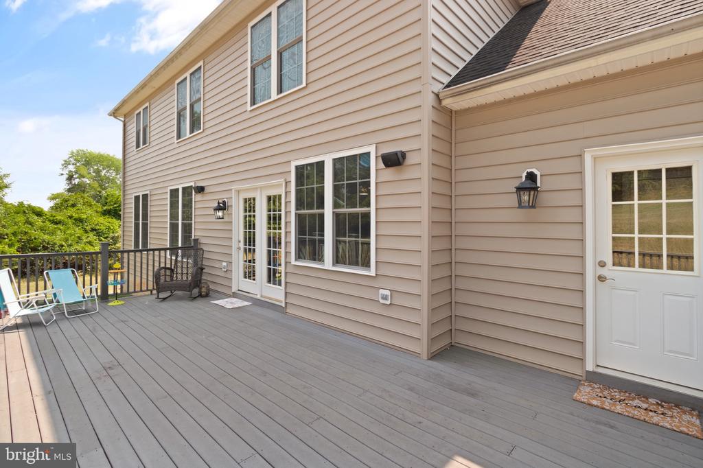 6451 EMILY ANNE COURT