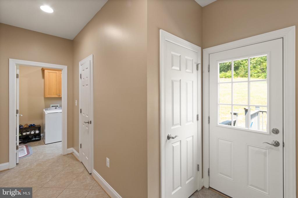 6451 EMILY ANNE COURT