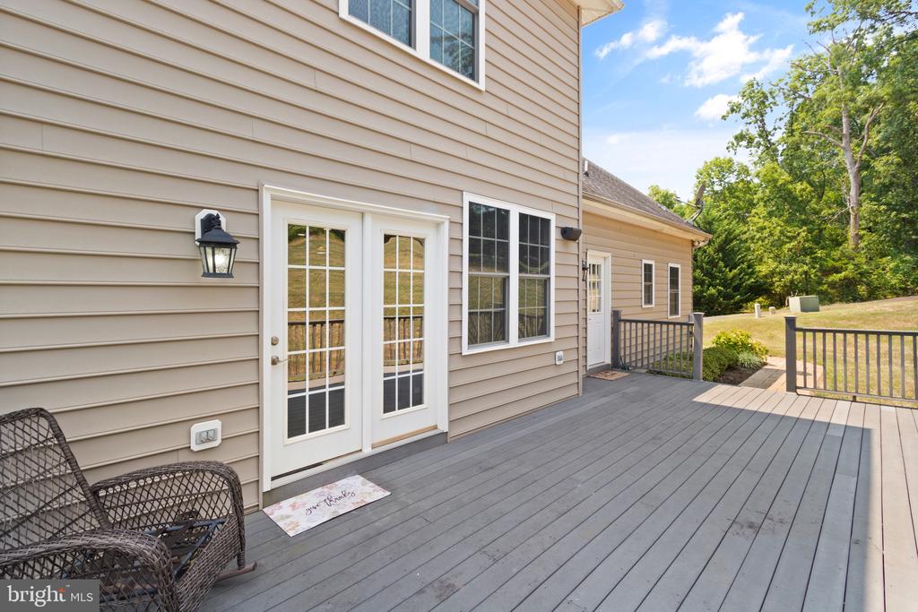 6451 EMILY ANNE COURT