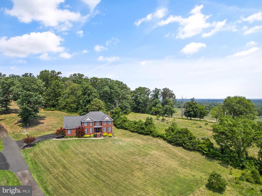 6451 EMILY ANNE COURT