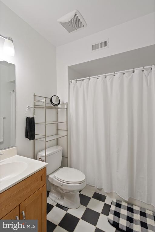 6451 EMILY ANNE COURT
