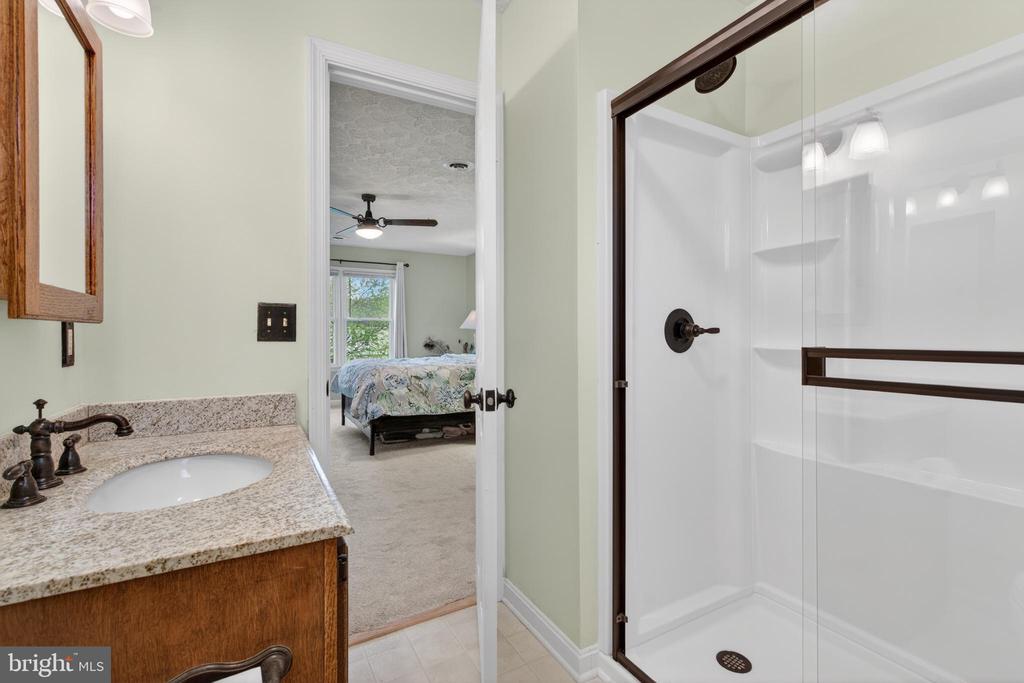 10985 BLAKE LANE