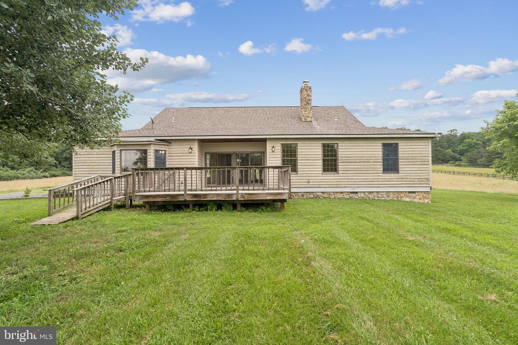 2716 HUNTING RIDGE ROAD