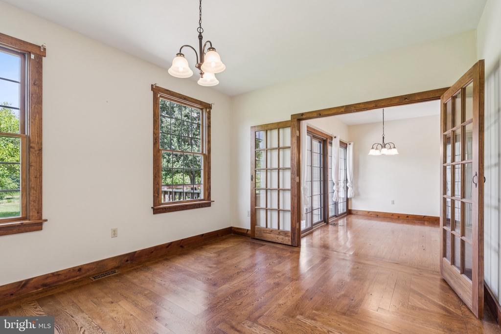 2716 HUNTING RIDGE ROAD
