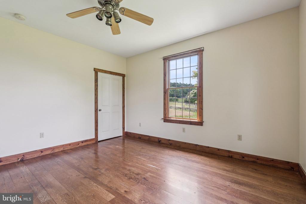 2716 HUNTING RIDGE ROAD
