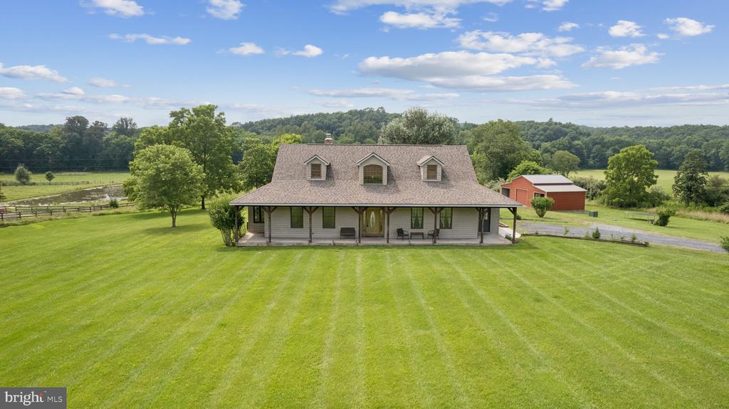 2716 HUNTING RIDGE ROAD