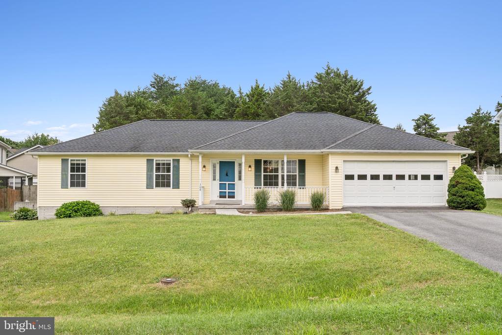 308 SENSENY GLEN DRIVE