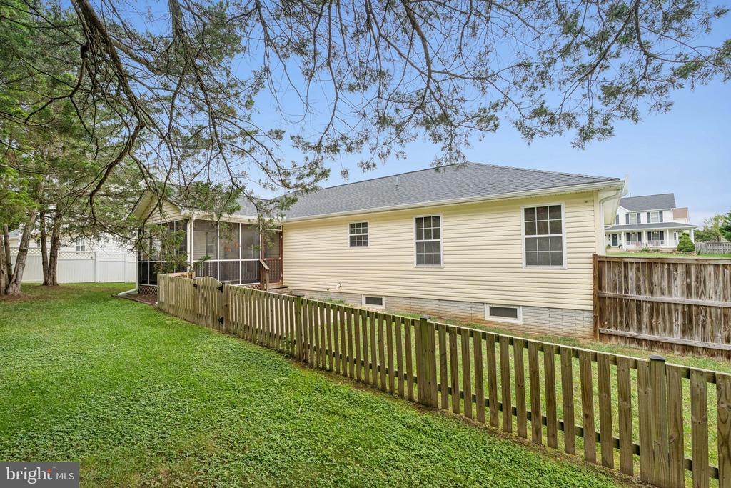 308 SENSENY GLEN DRIVE