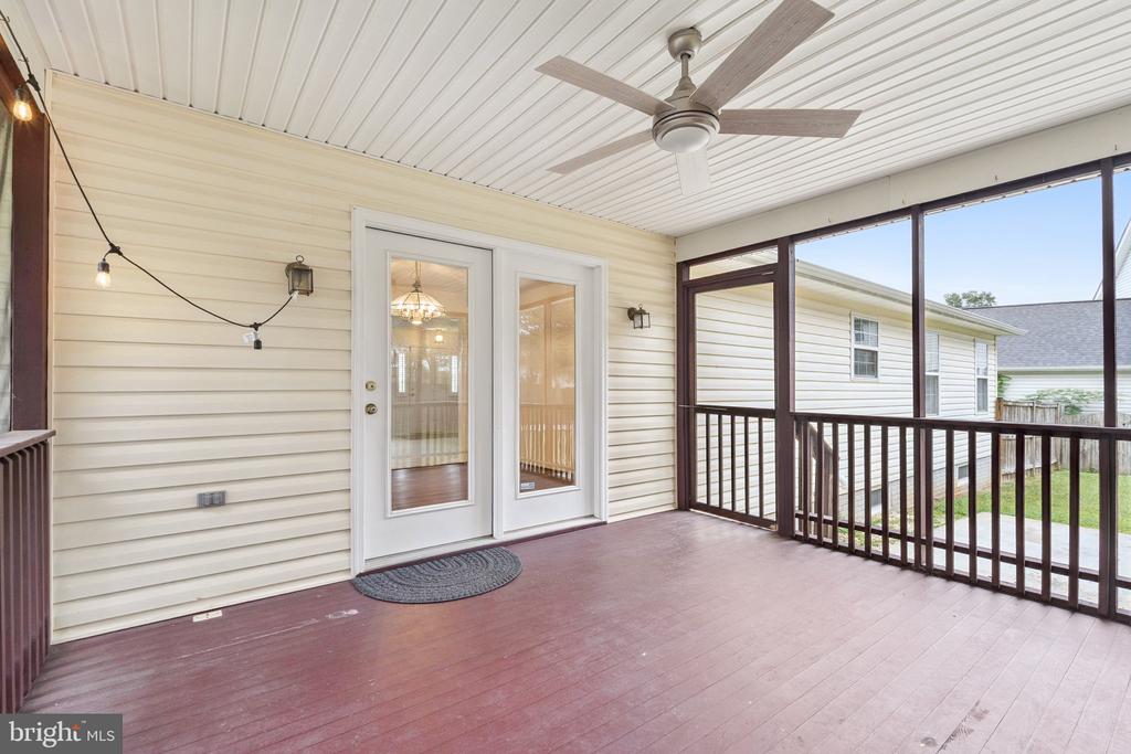 308 SENSENY GLEN DRIVE