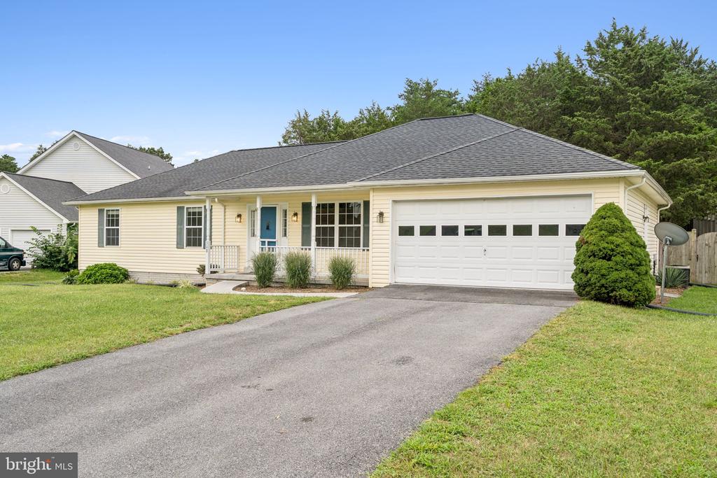 308 SENSENY GLEN DRIVE
