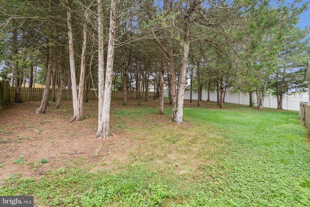 308 SENSENY GLEN DRIVE