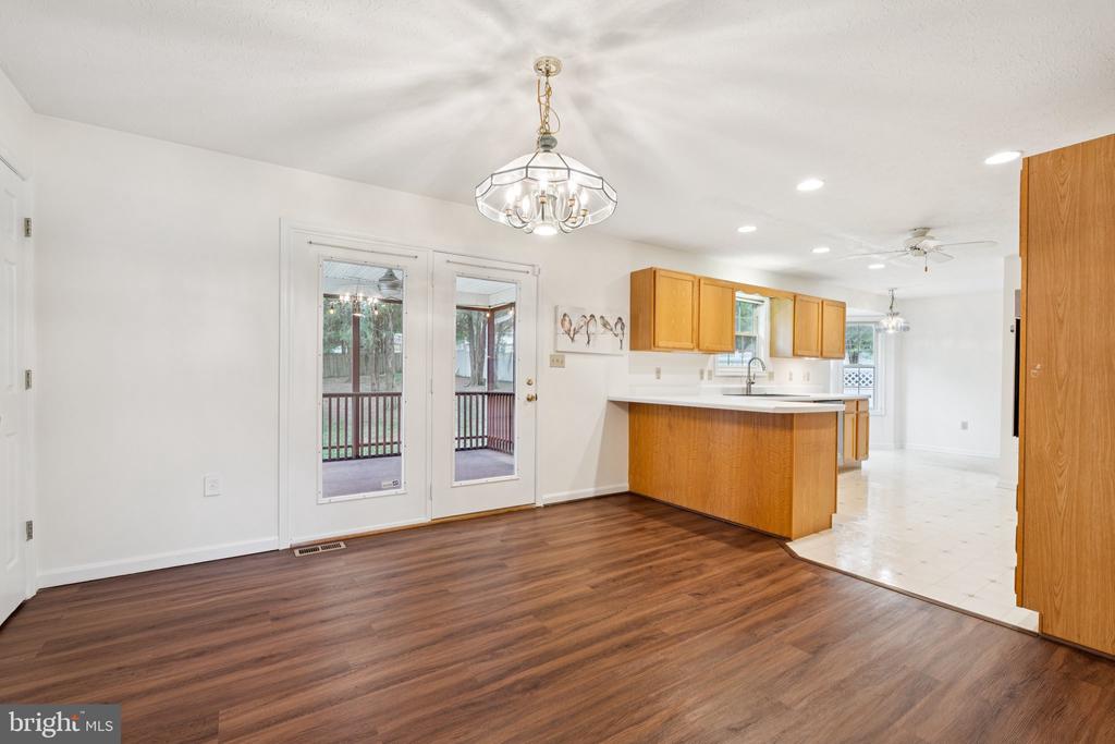 308 SENSENY GLEN DRIVE