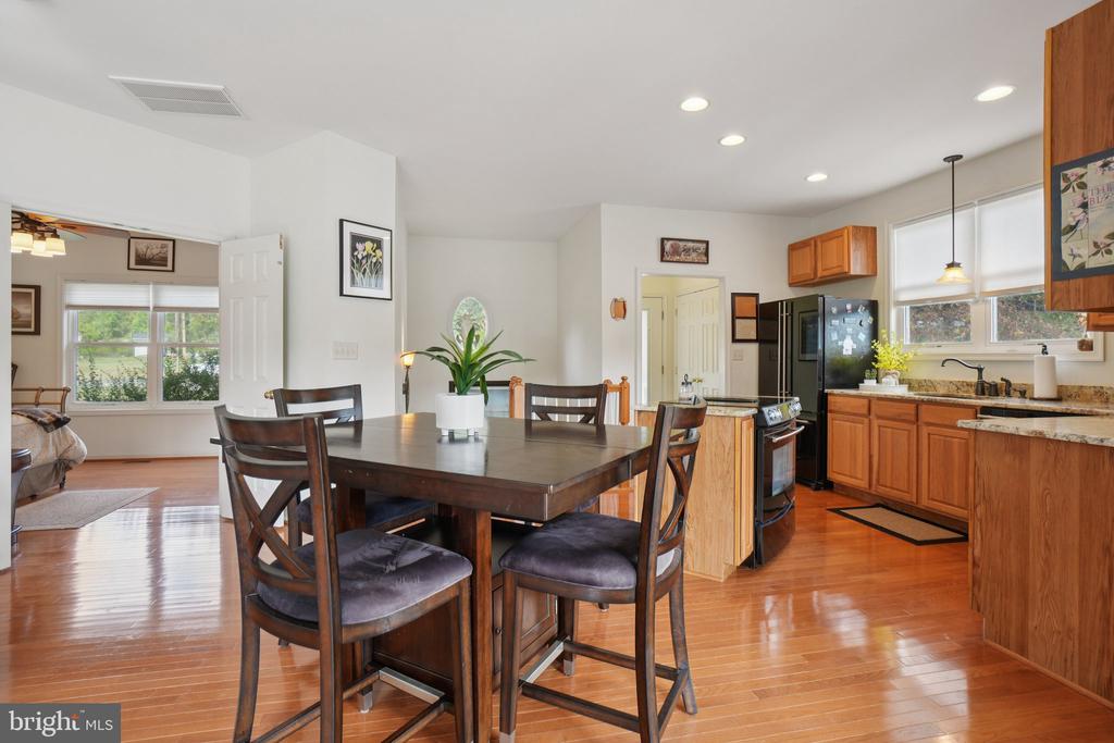 125 CHEROKEE TRAIL