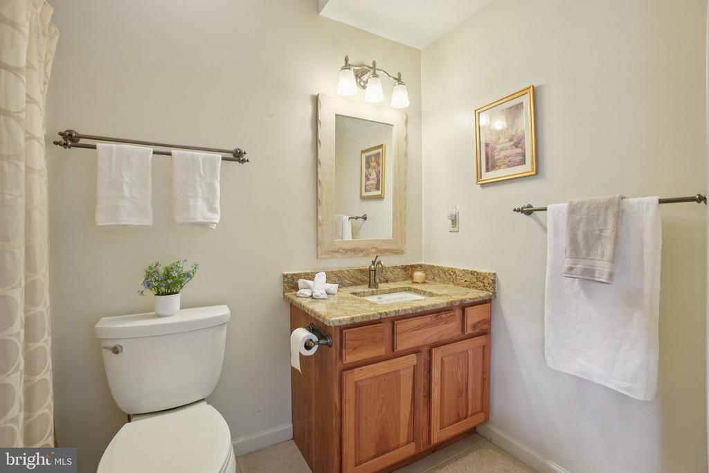 125 CHEROKEE TRAIL