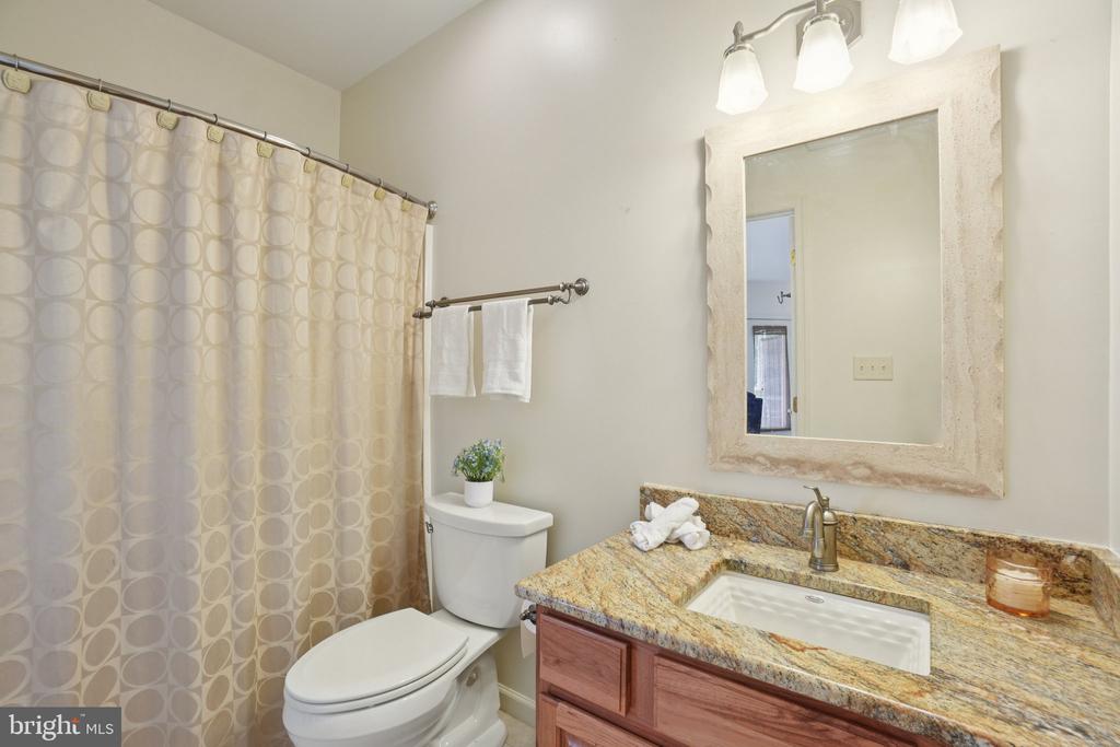 125 CHEROKEE TRAIL