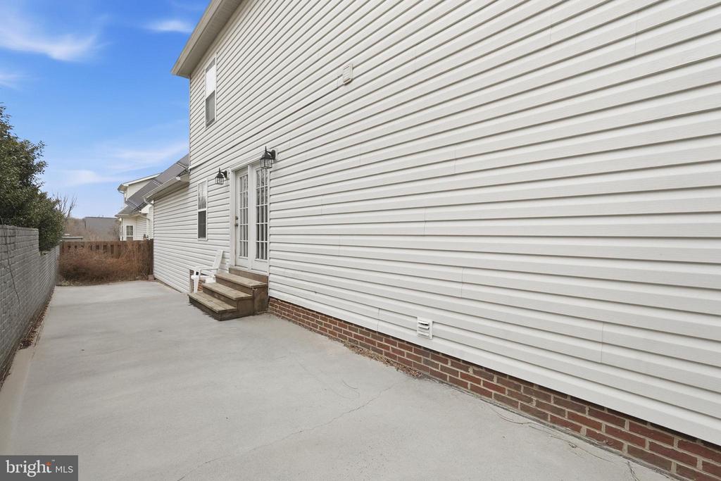 110 RUGBY PLACE