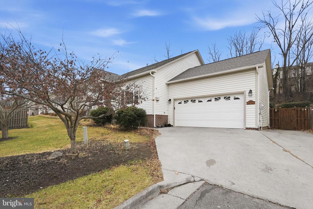 110 RUGBY PLACE