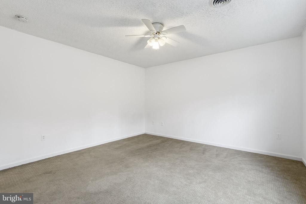 110 RUGBY PLACE