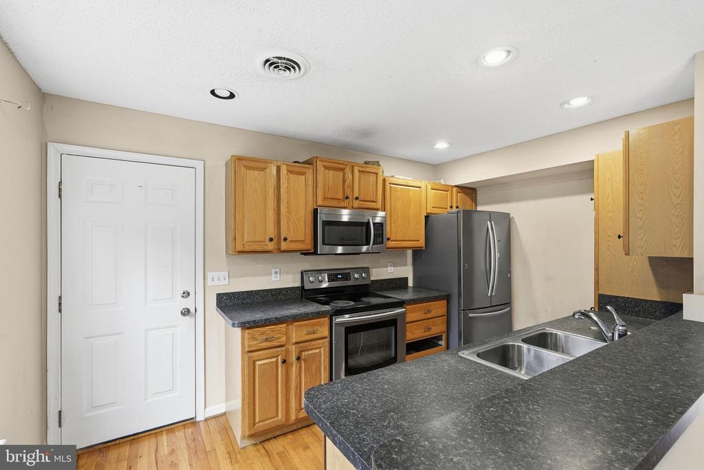 110 RUGBY PLACE