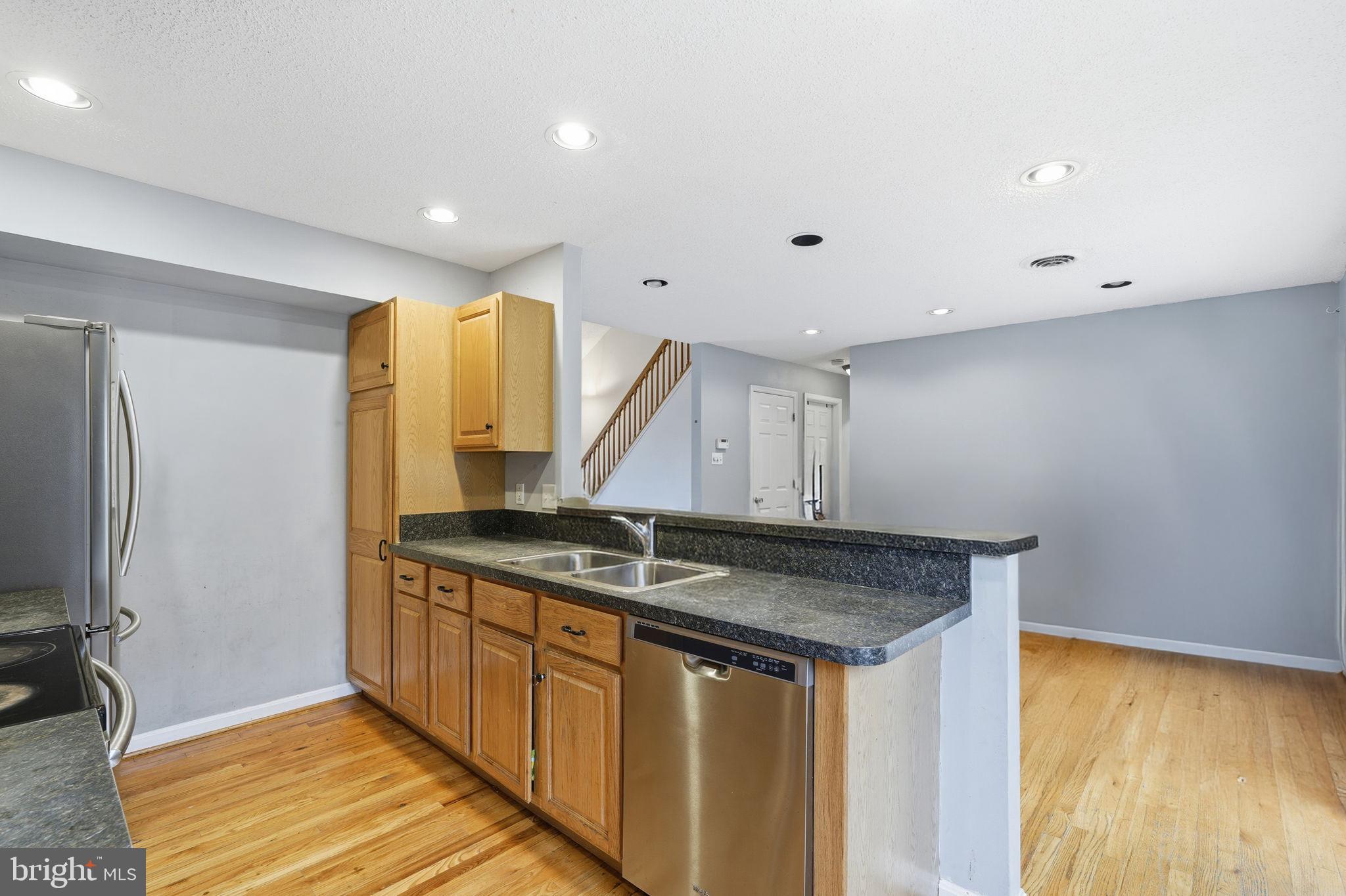 110 RUGBY PLACE