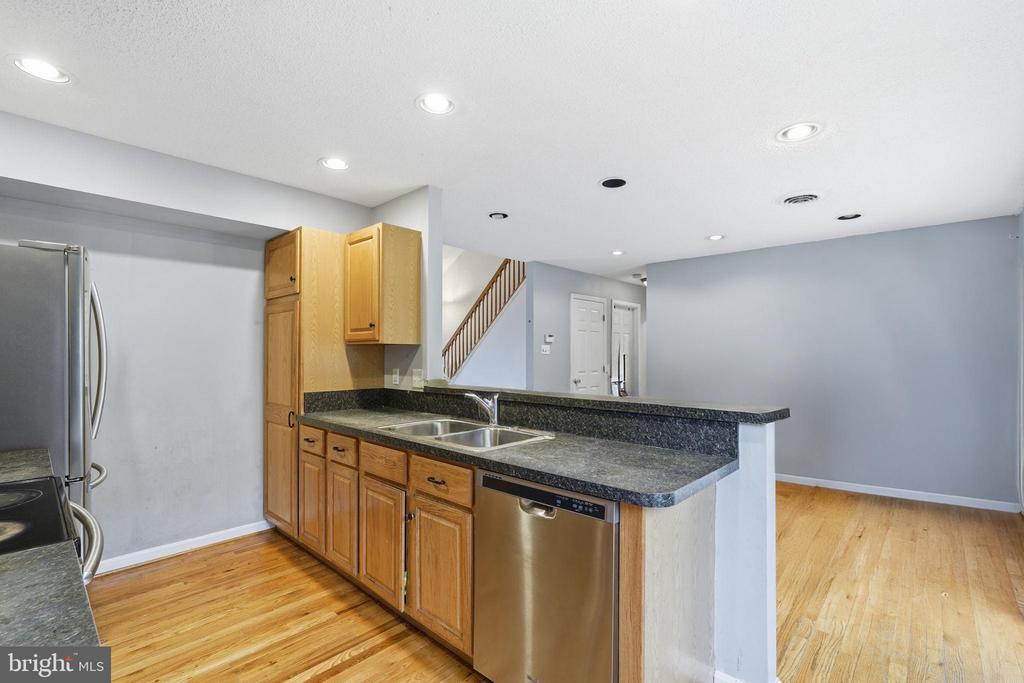 110 RUGBY PLACE