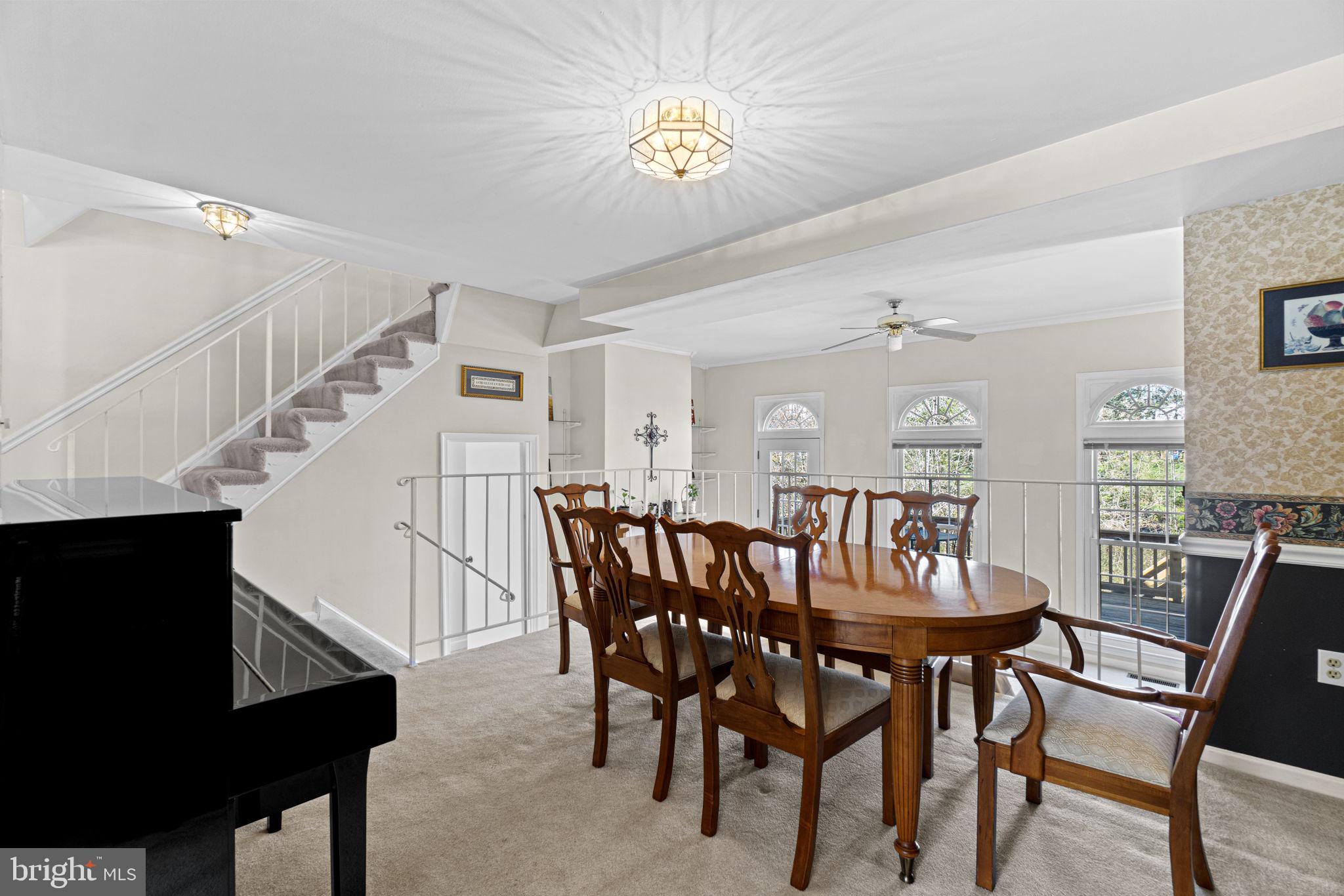 8046 SLEEPY VIEW LANE