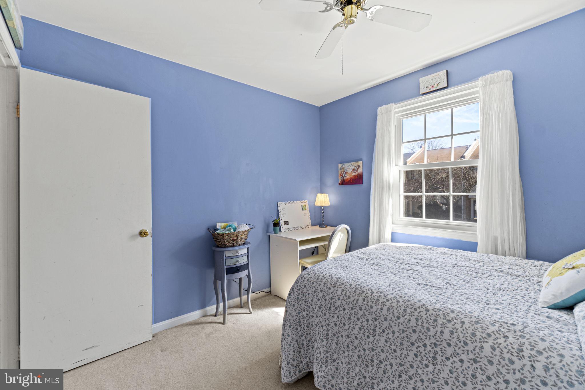 8046 SLEEPY VIEW LANE