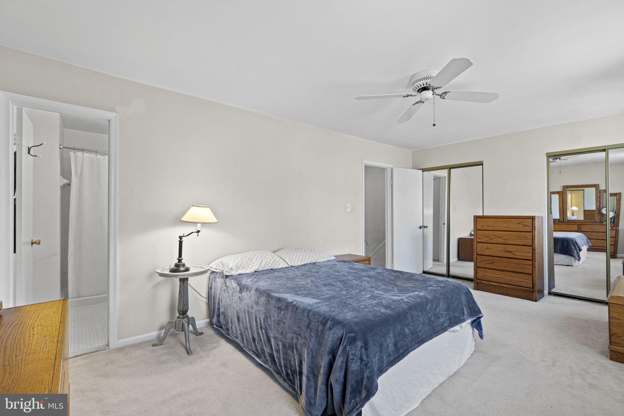 8046 SLEEPY VIEW LANE
