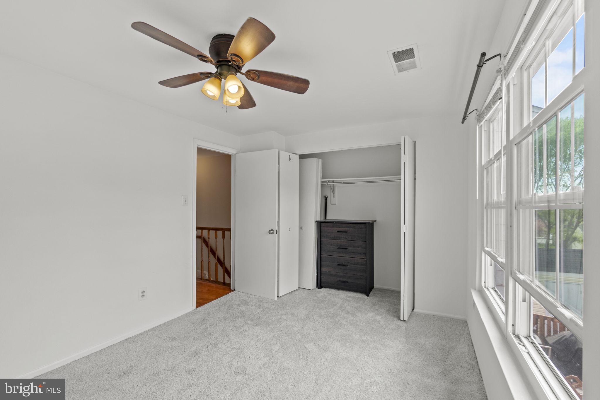 6917 CHISWICK LANE