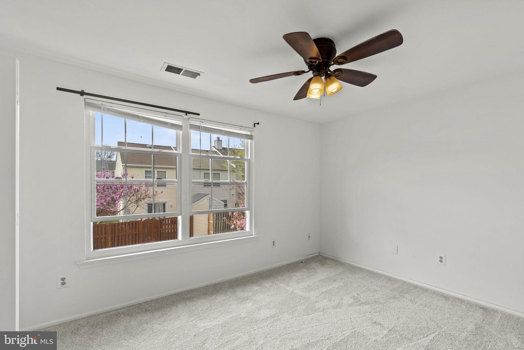 6917 CHISWICK LANE