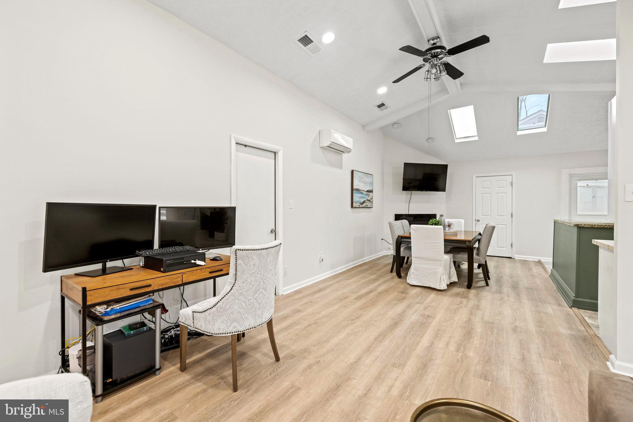 10415 FYFE COURT