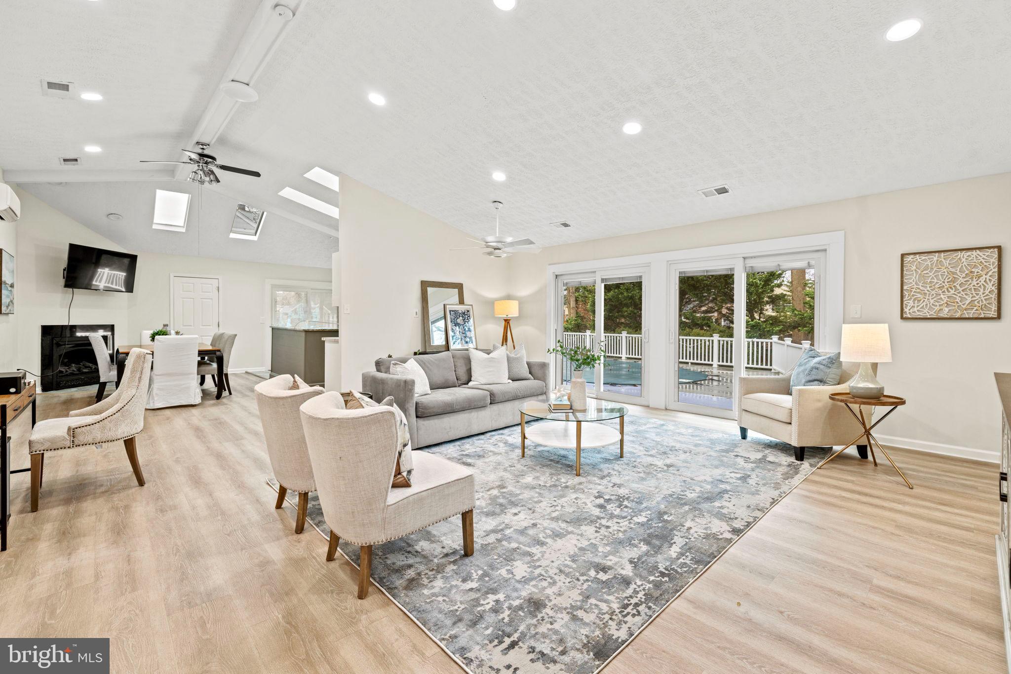 10415 FYFE COURT