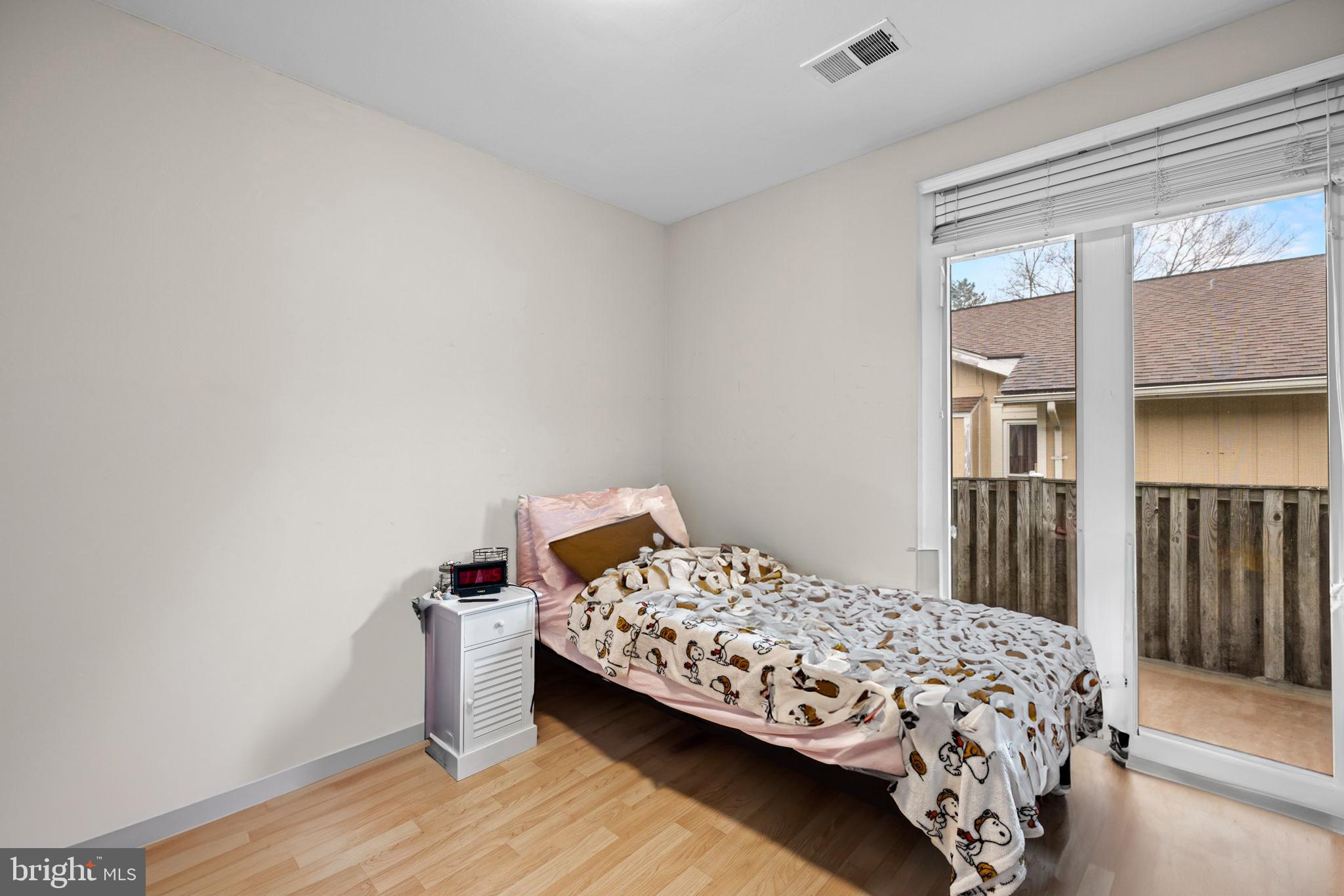 10415 FYFE COURT