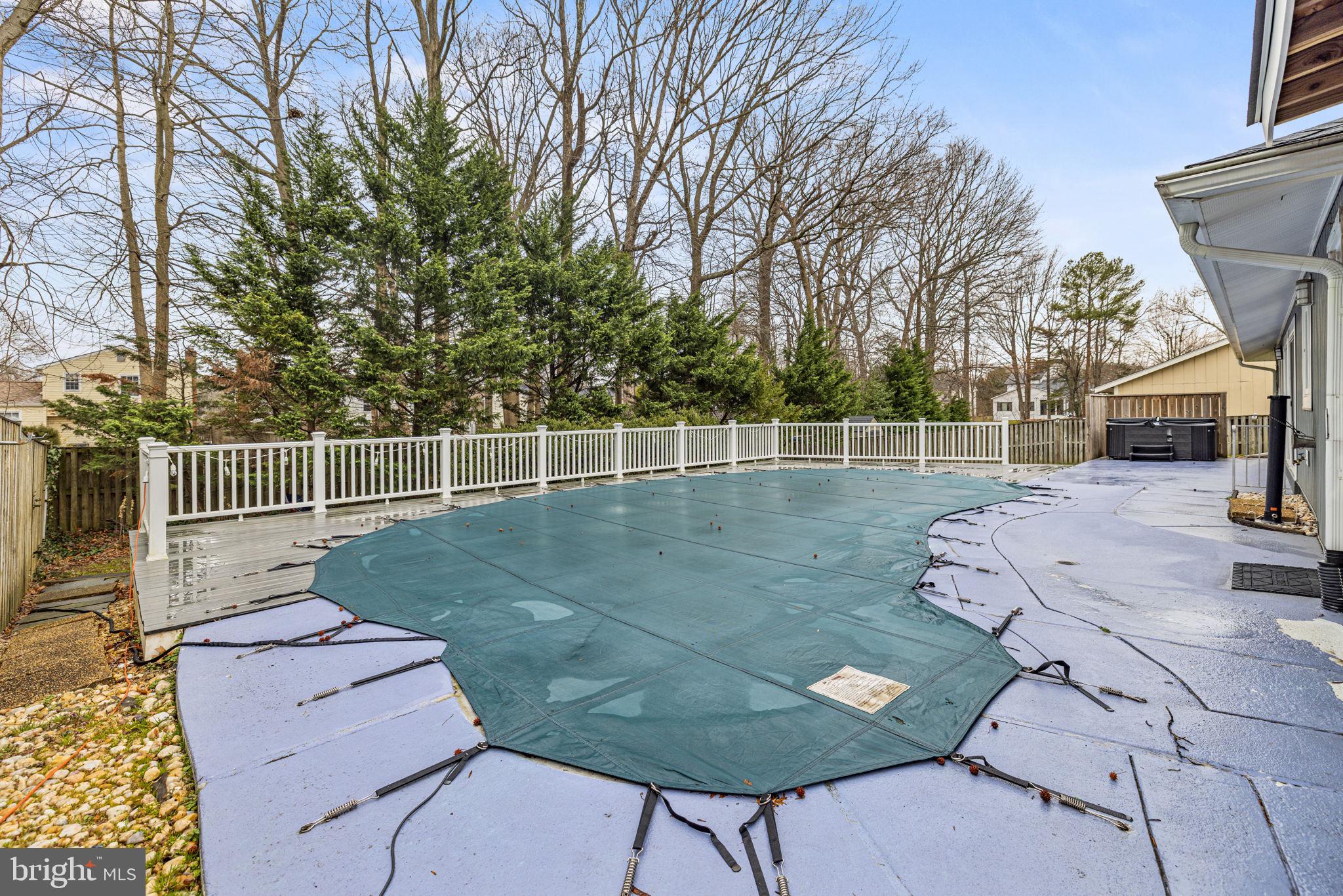 10415 FYFE COURT