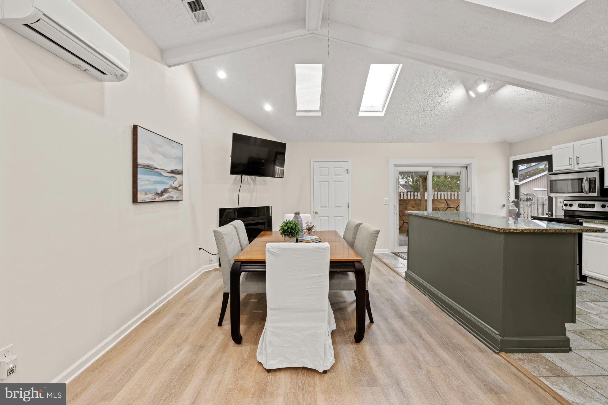10415 FYFE COURT