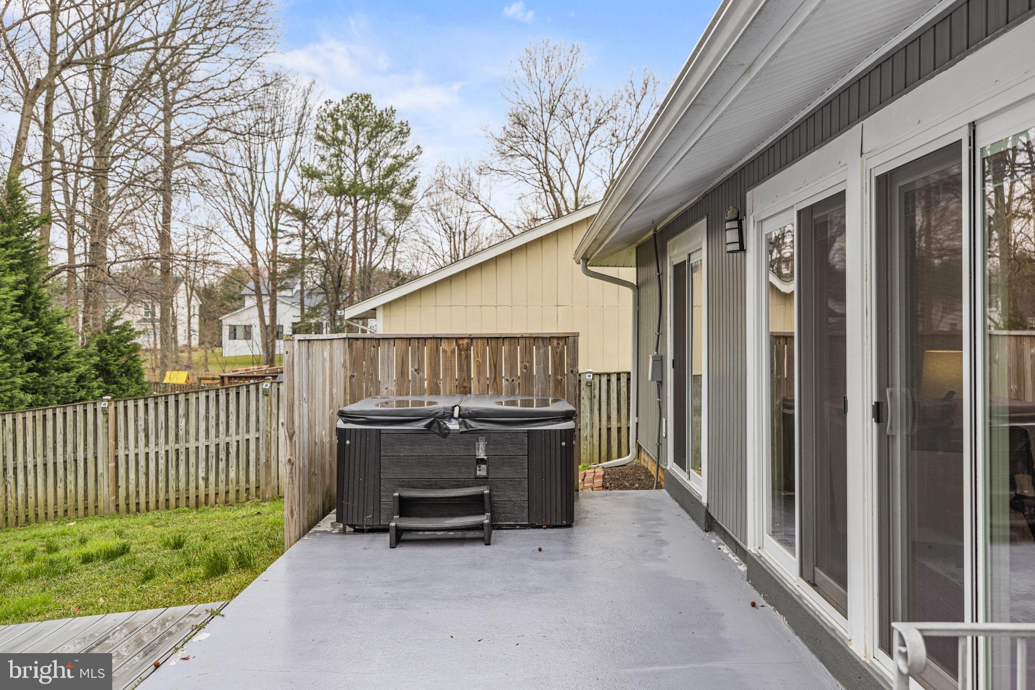 10415 FYFE COURT