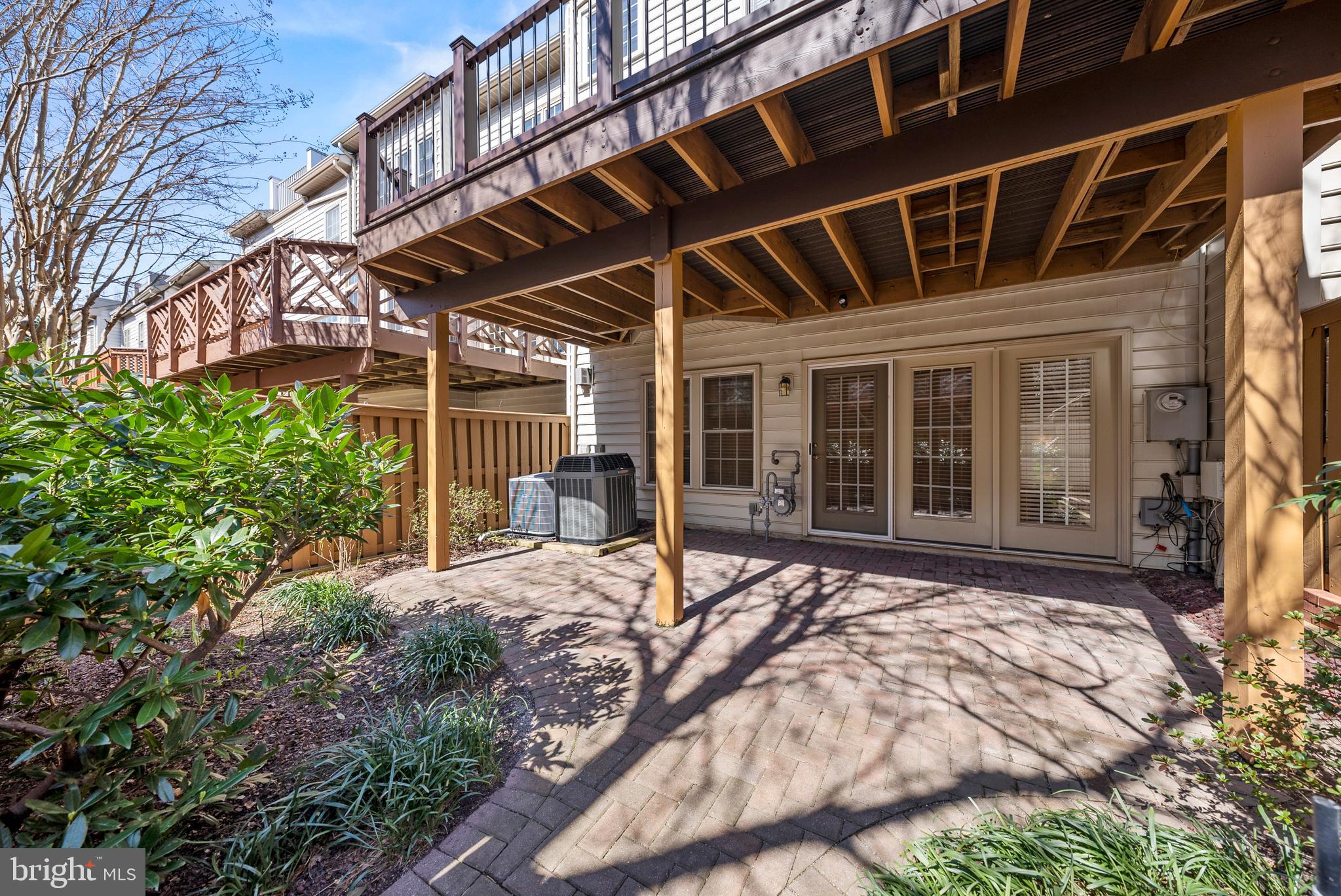 8025 KIDWELL HILL COURT