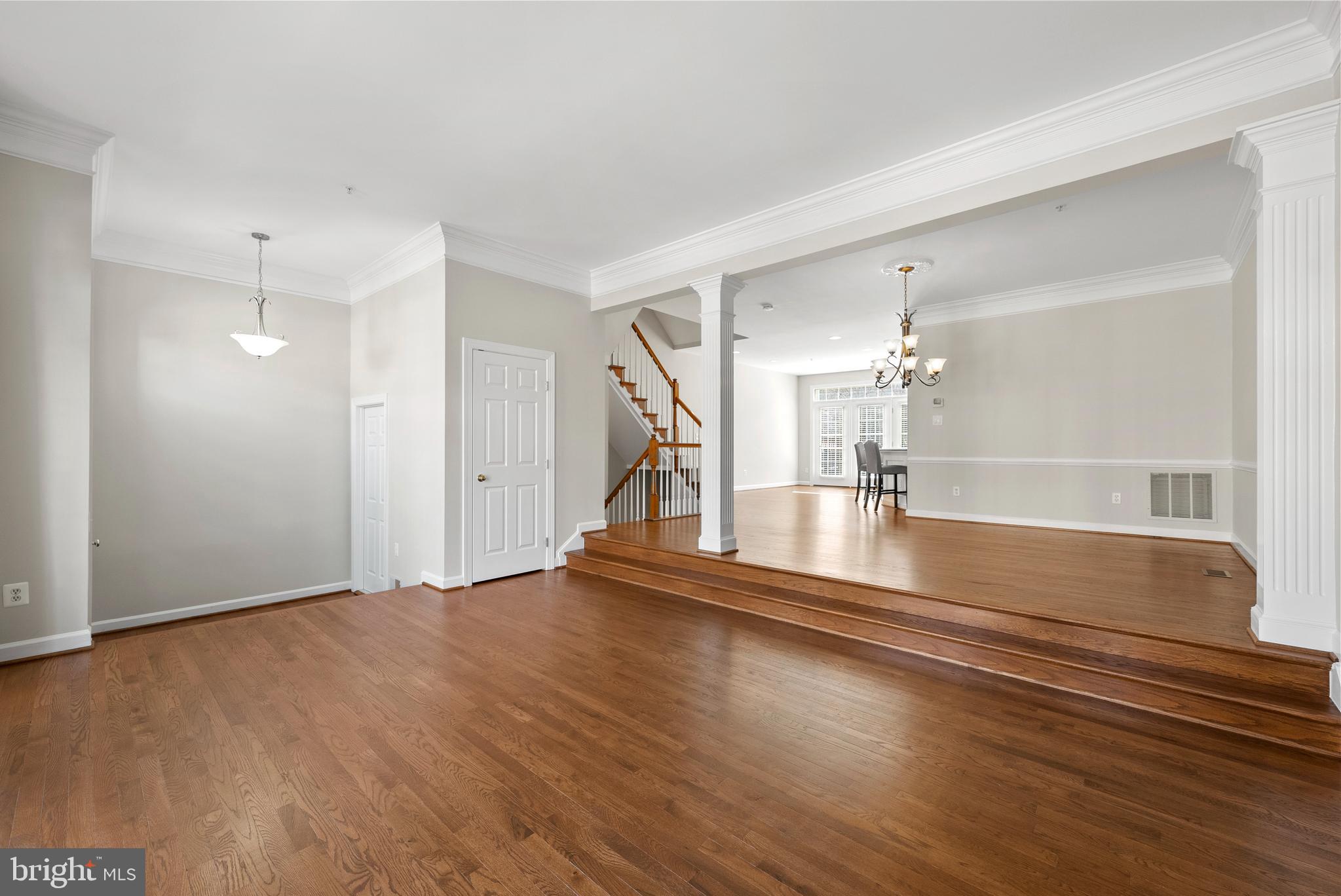 8025 KIDWELL HILL COURT