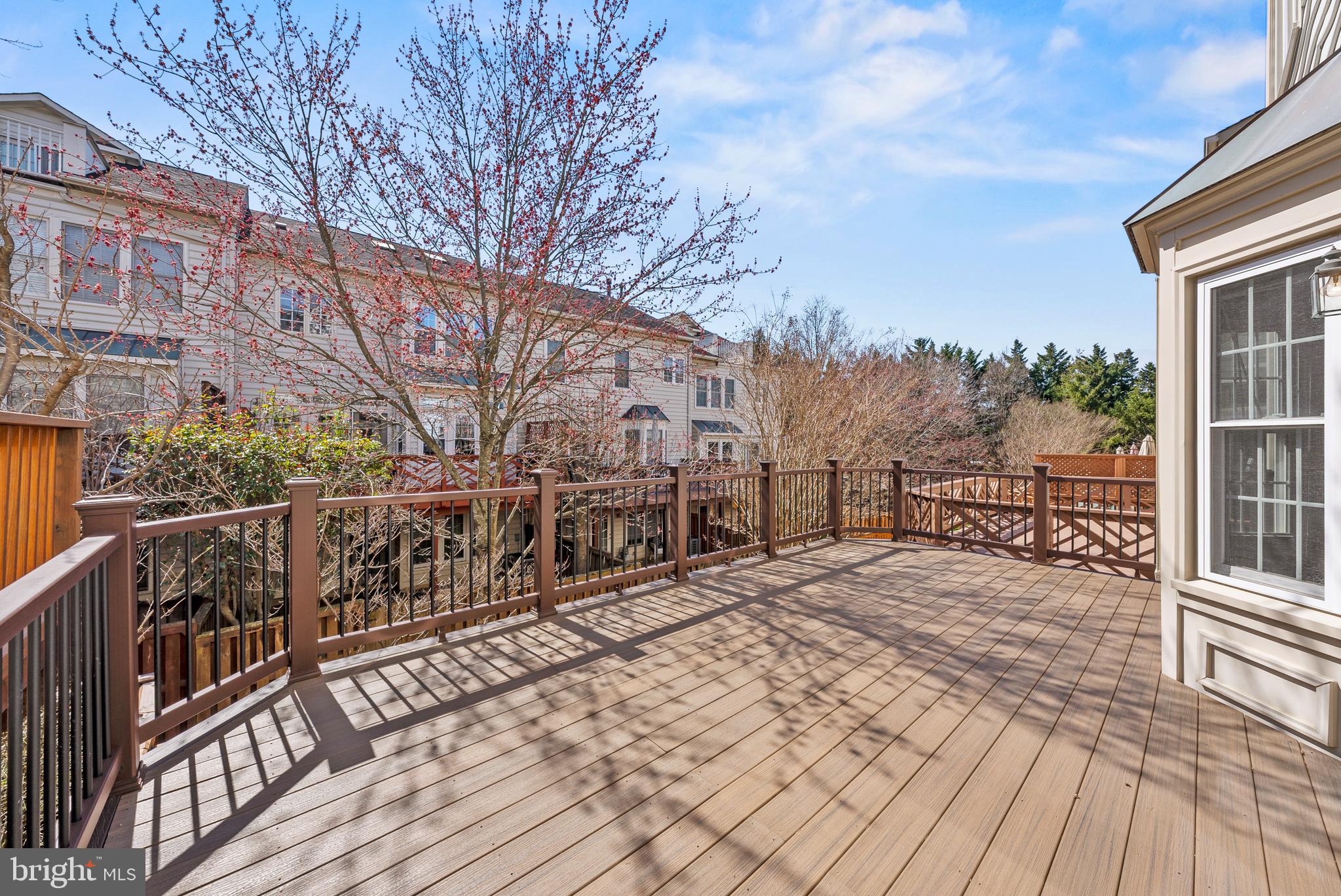 8025 KIDWELL HILL COURT