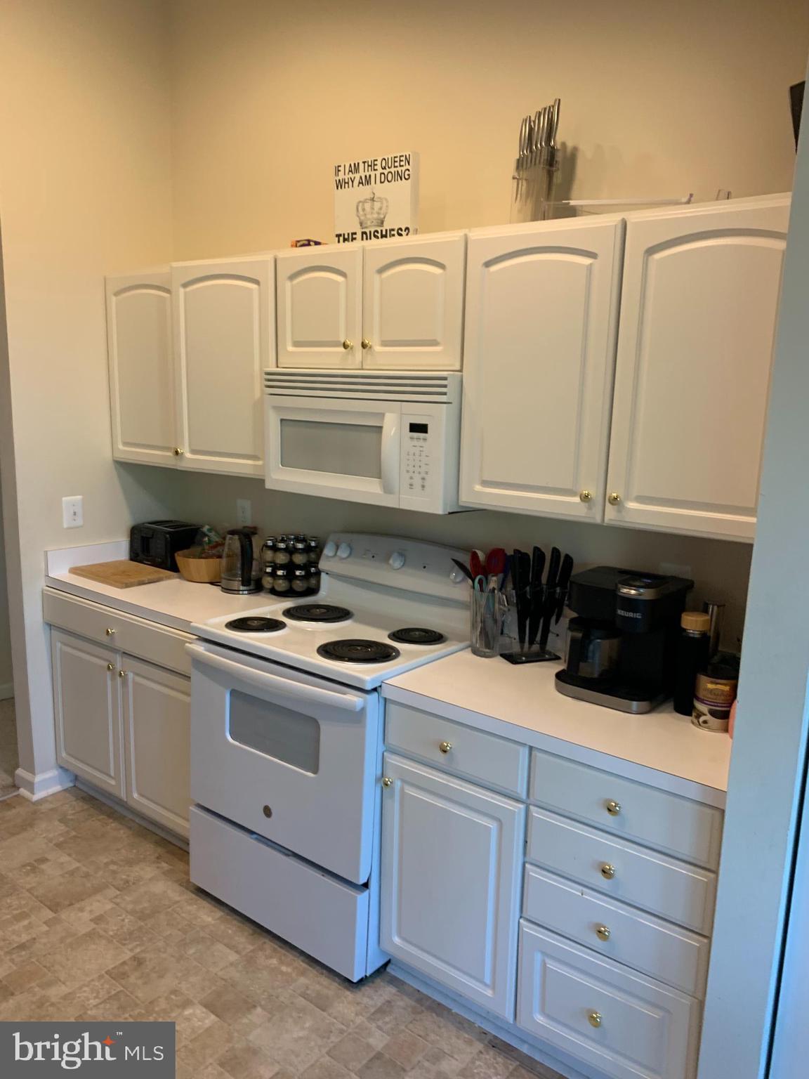 7524 SNOWPEA COURT K 10
