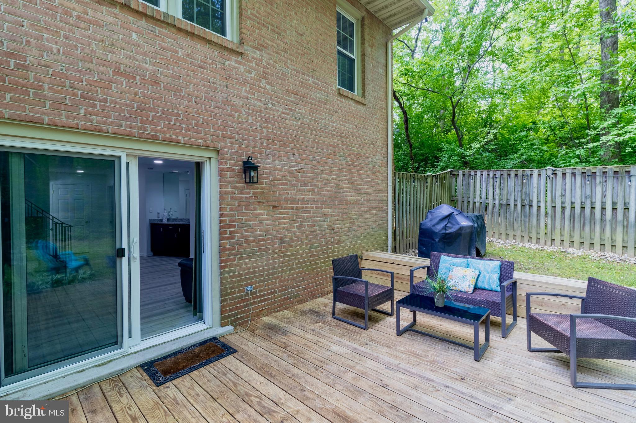 9058 ROSEWALL COURT