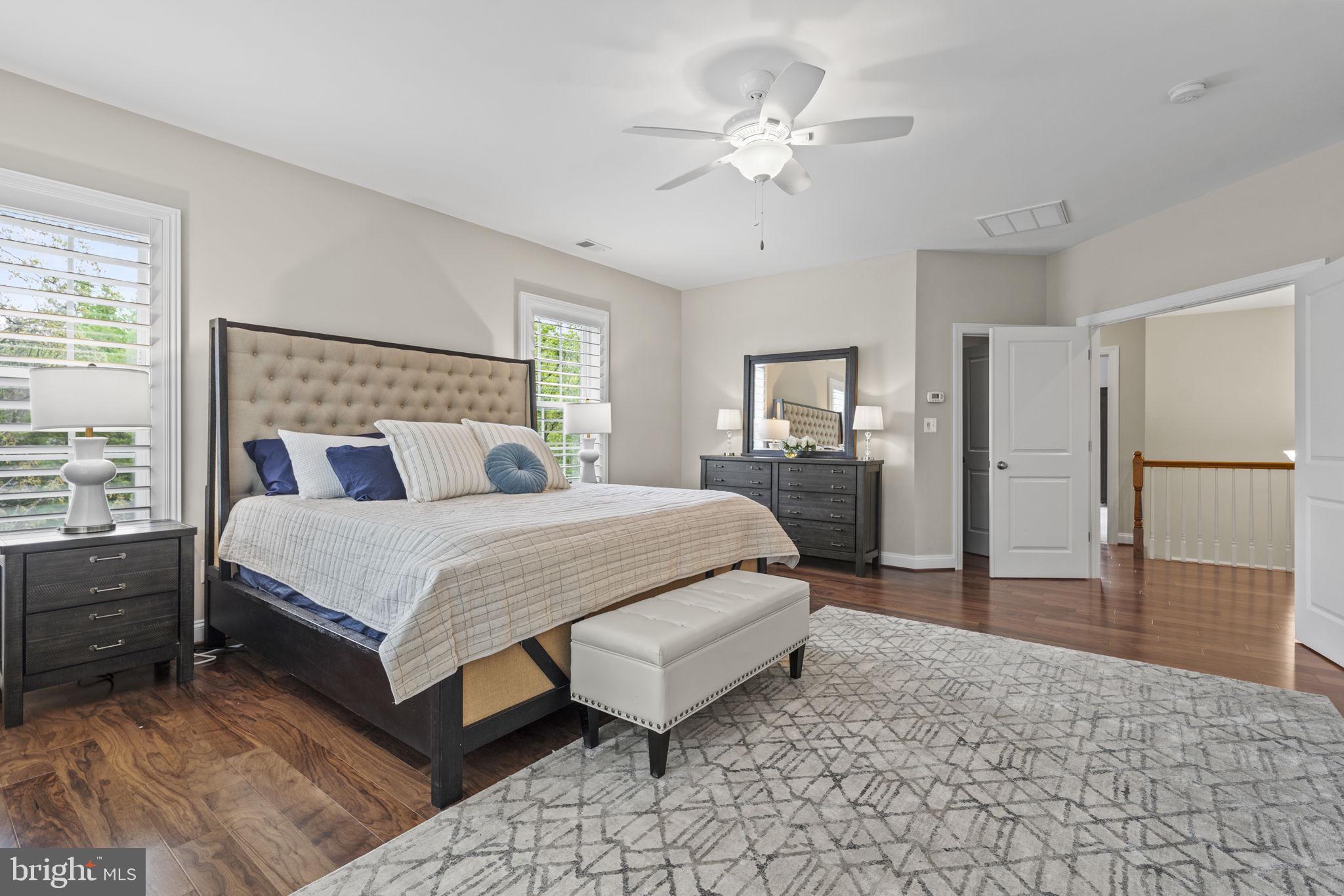 8620 JANET LANE