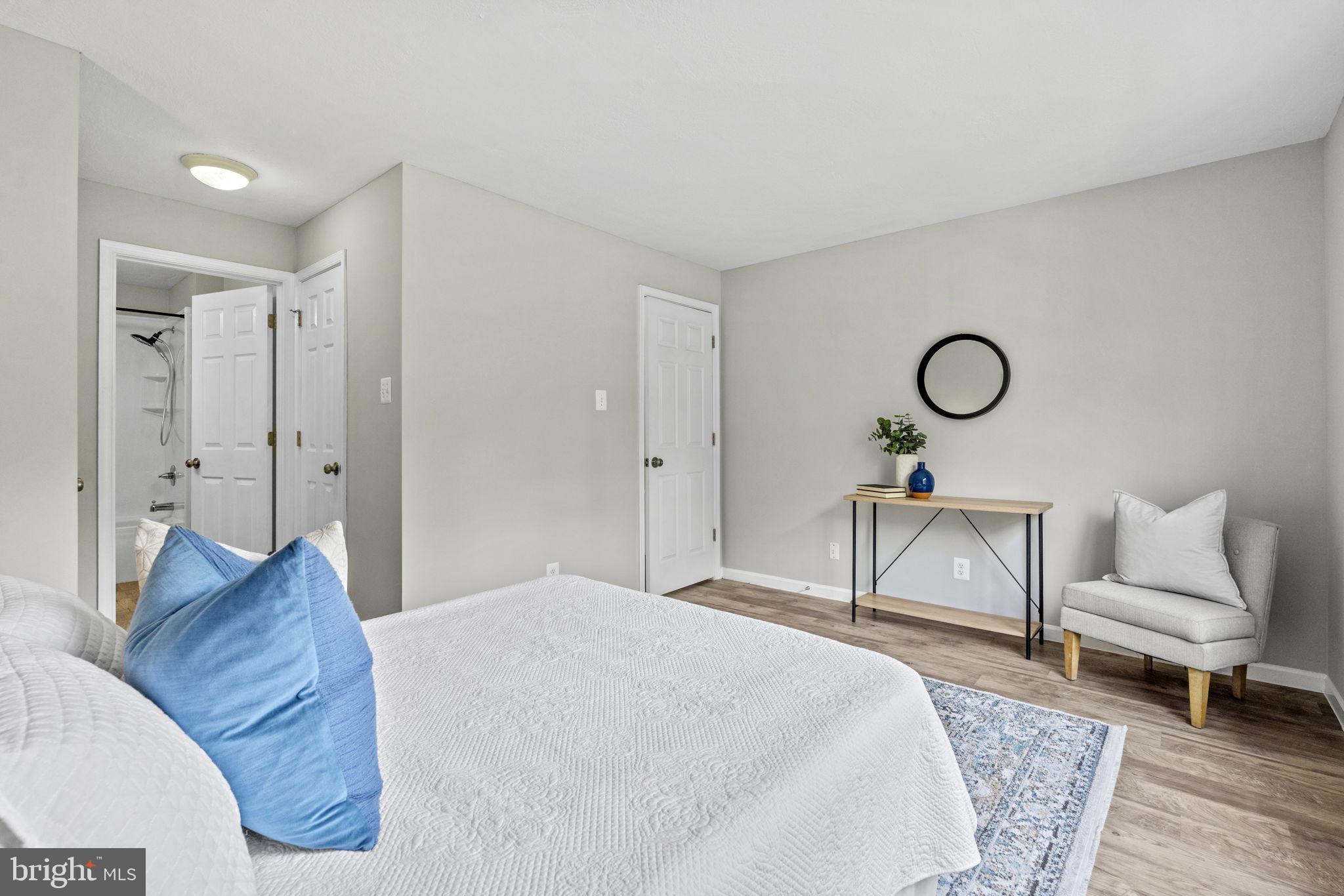 3803 GREEN RIDGE COURT 201
