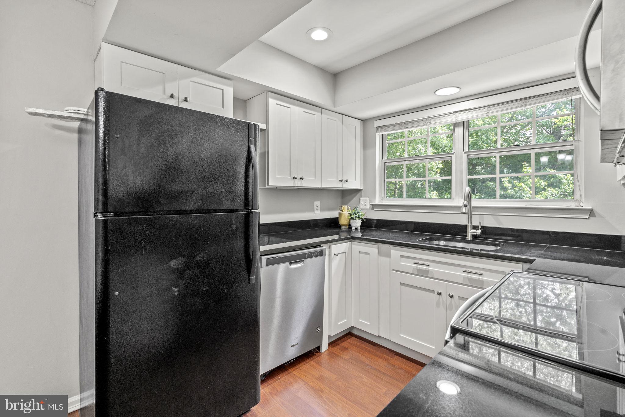 3803 GREEN RIDGE COURT 201