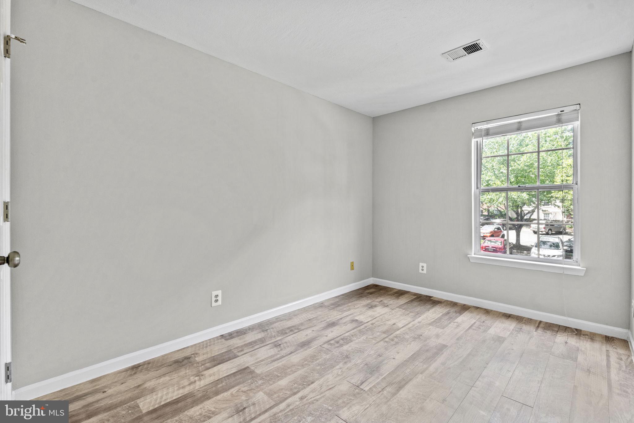 3803 GREEN RIDGE COURT 201