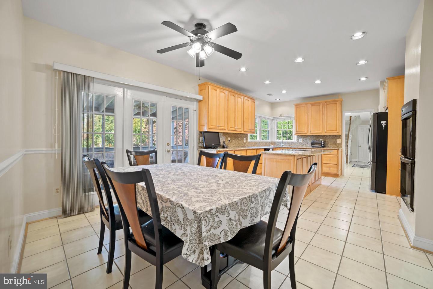 1292 MIDDLETON COURT