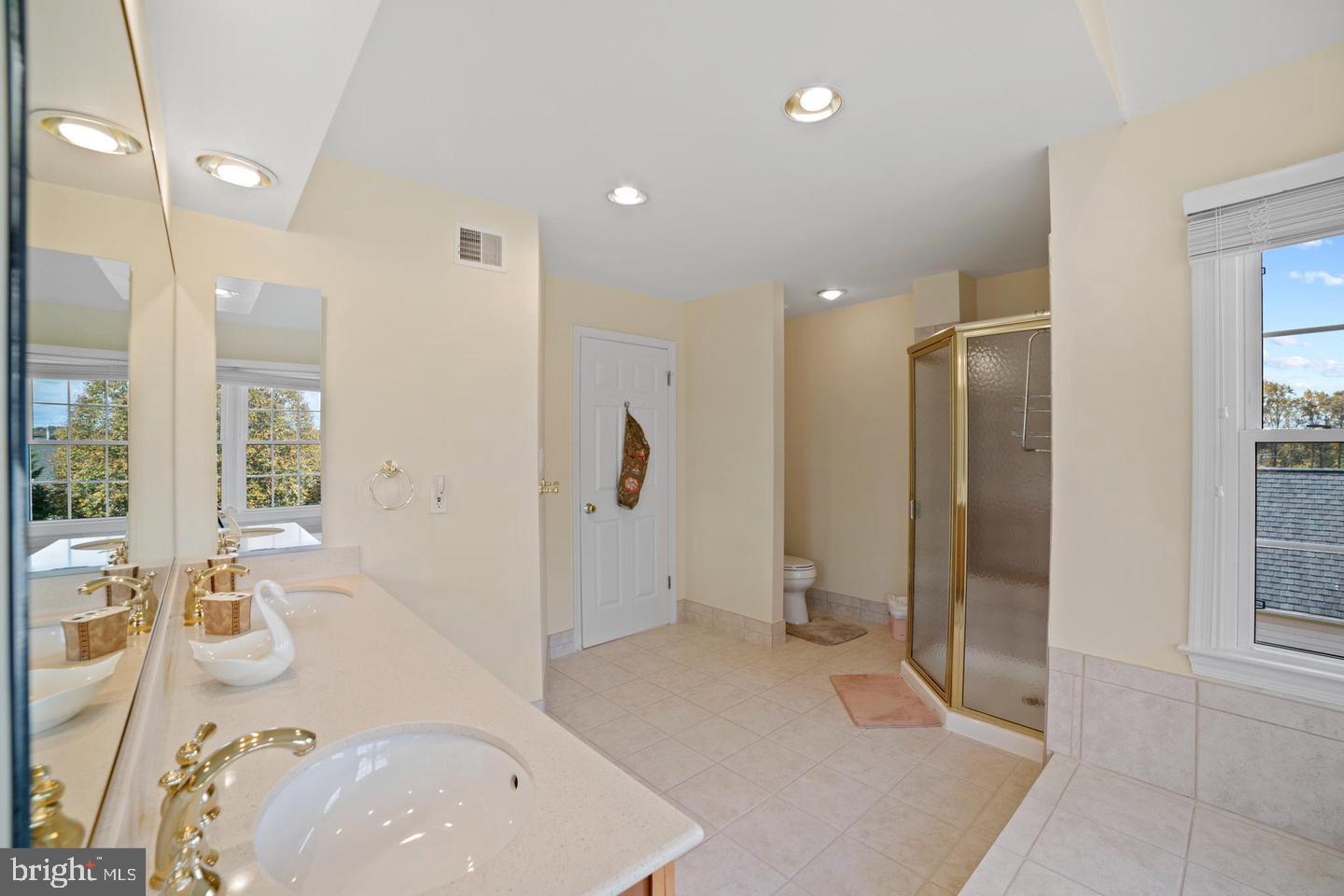 1292 MIDDLETON COURT