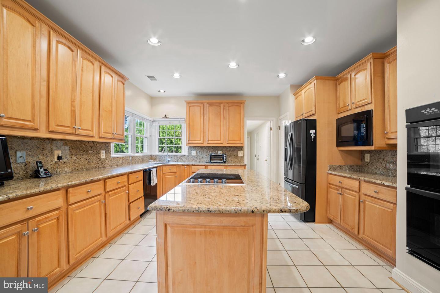 1292 MIDDLETON COURT